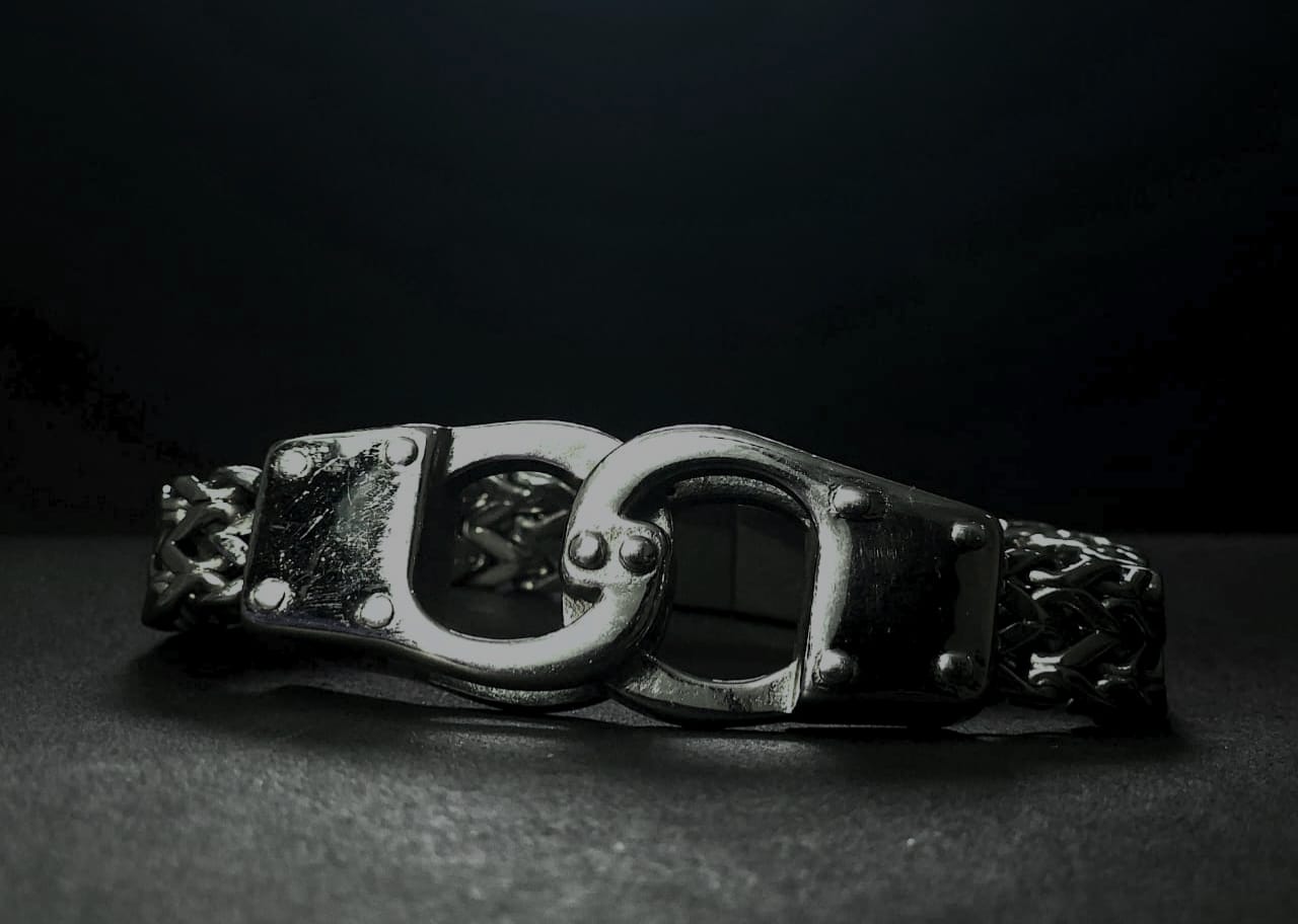 Men’s Bold Stainless Steel Biker Chain Bracelet